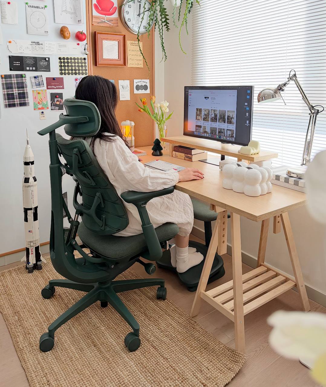 Ghế công thái học LiberNovo Omni chính hãng – Dynamic Balance – Bản nệm 48cm - ảnh 3 chính hãng OFINA